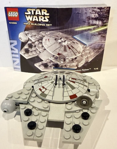2003 Vintage Lego Star Wars Set 4488 Millennium Falcon MINI size with manual