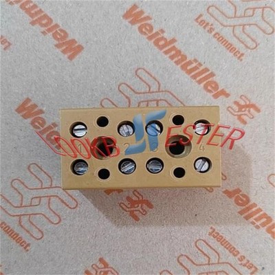 100PCS   4 Loop wiring terminal BK 4 CRN 0625120000 300V10A NEW *pt