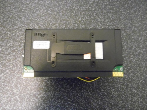 SL35E (Intel Pentium III 500 MHz) Slot 1 - Afbeelding 2 van 3