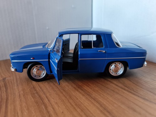 Classique : Renault 8 Gordini 1100 de 1965, par Milezim by Spark (1/43