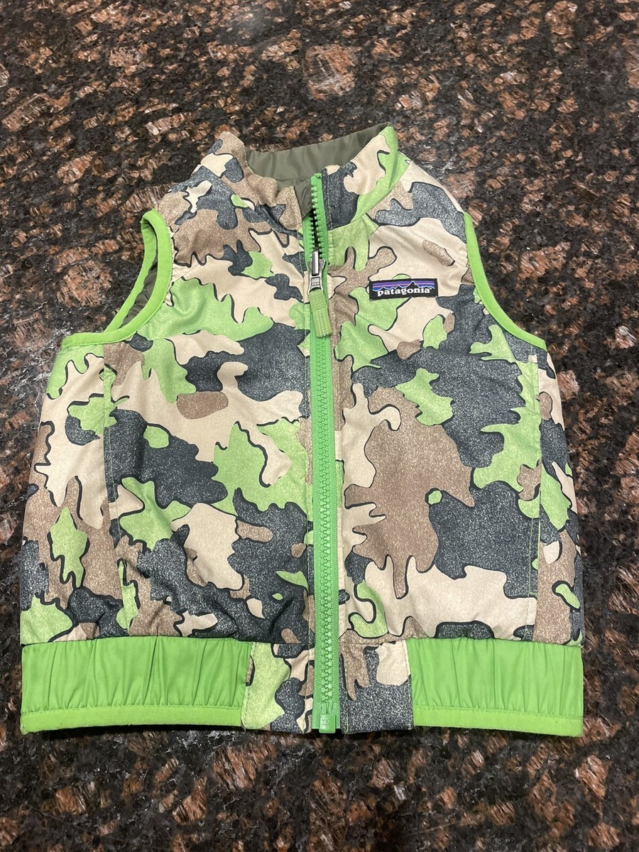 Patagonia Baby Toddler Kids Vest Green Camo 12-18 Months