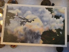 Post Card US Army Air Corps WW2 USA-40 B-17 FLYING FORTRESS 1B-H194 Boeing