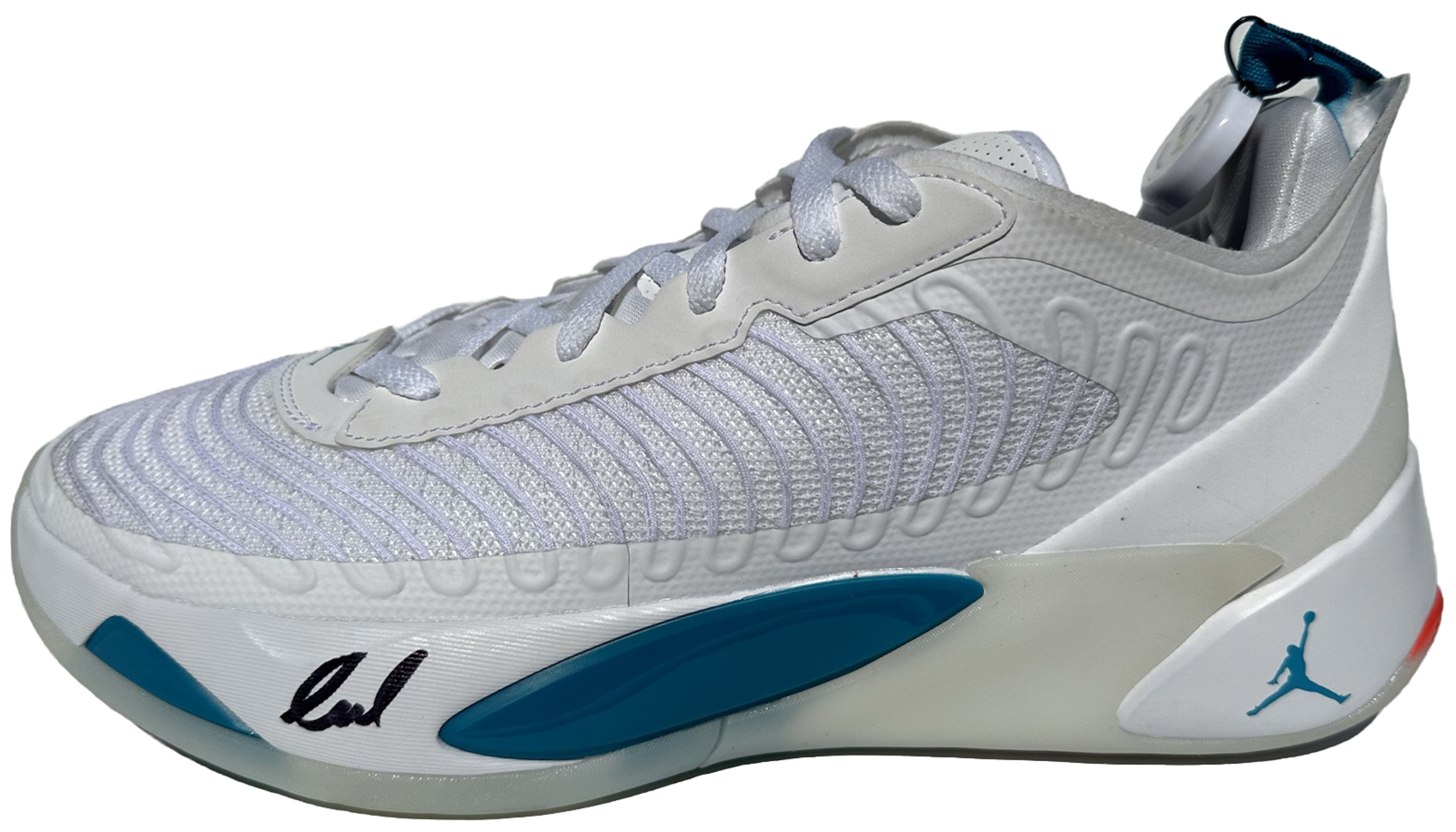 Luka Doncic Autographed Signed Dallas Mavericks #77 JORDA LUKA 1 MAVERICKS BASKETBALL SHOES PSA/DNA 