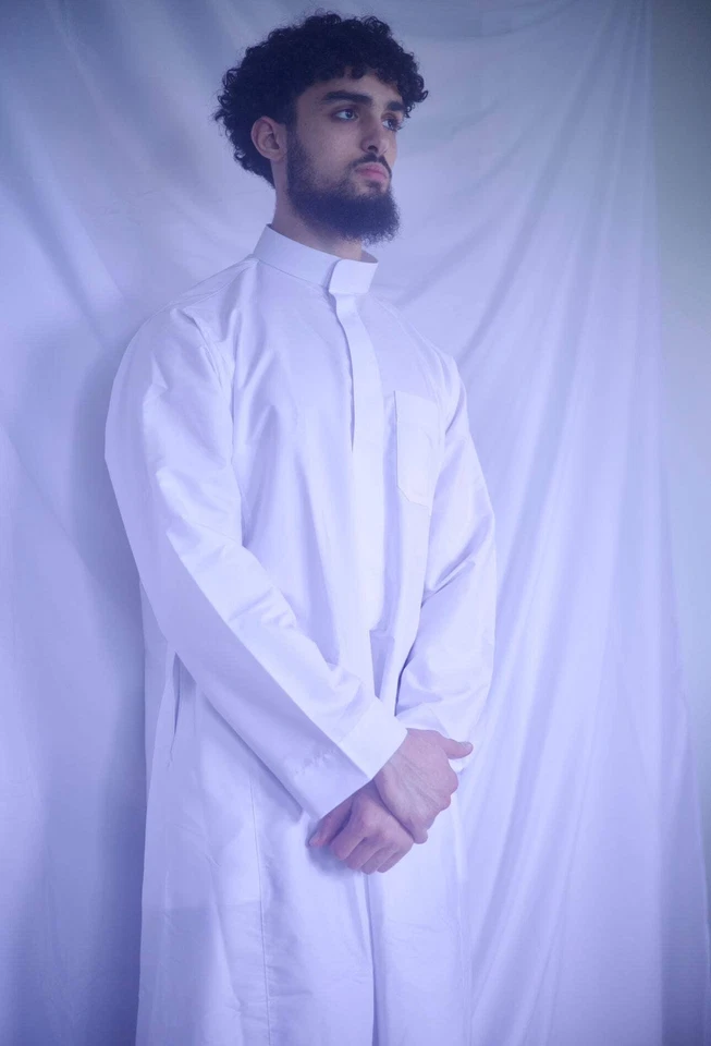 Auténtico Thobe saudí Al-Aseel - Thobe tradicional premium para hombre Foto 2 de 4