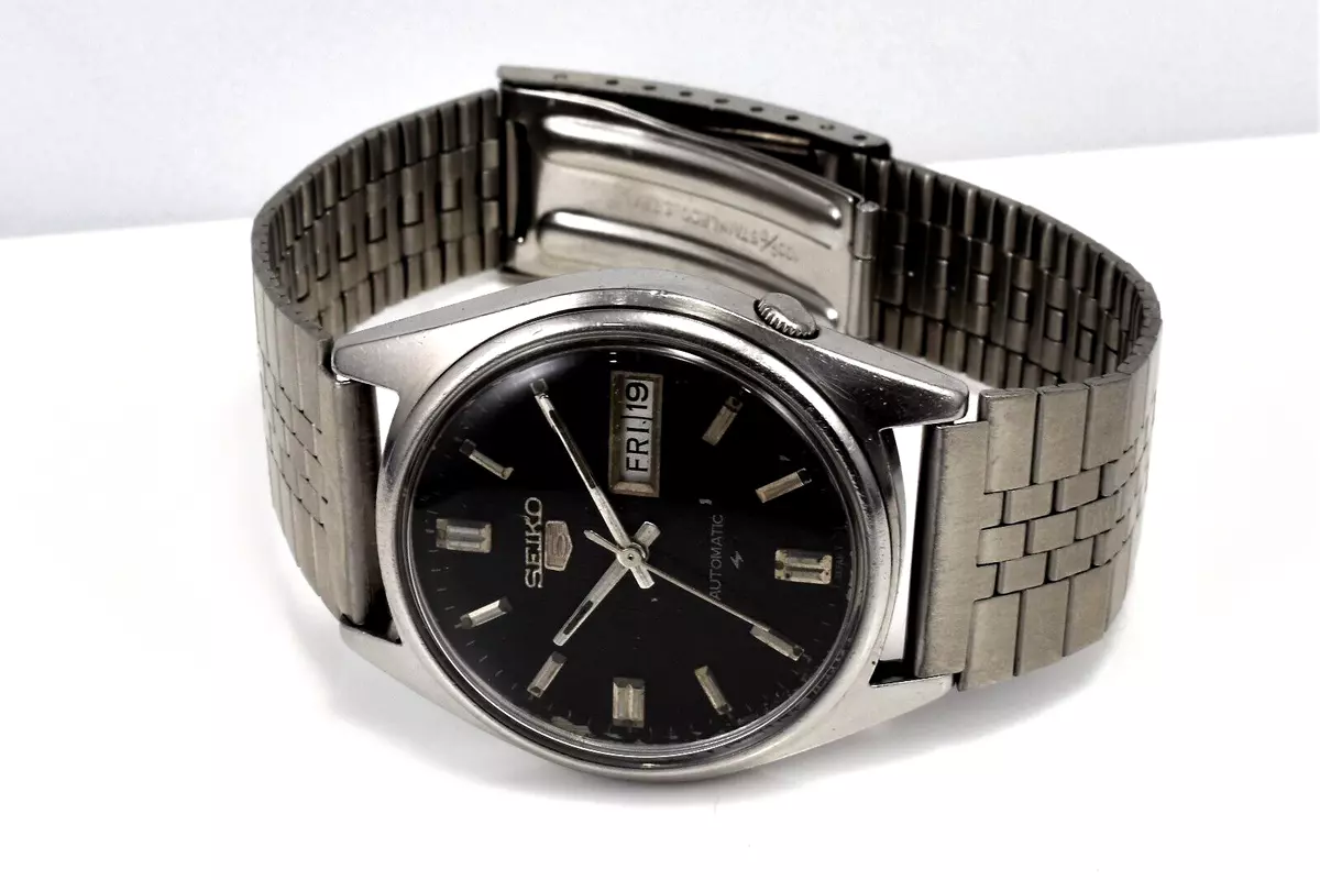 1981 seiko online watch