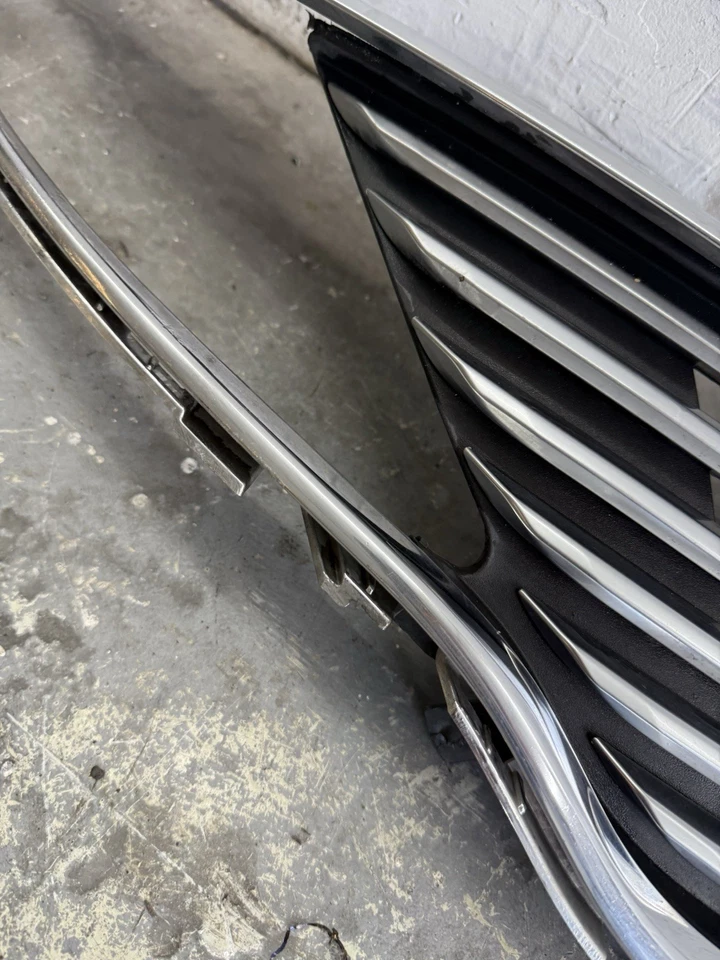 Parrilla cromada anulada delantera Lincoln MKZ 2012-2015 Foto 4 de 4