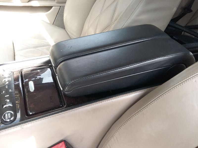 Bentley Continental GT 2005 Center console
