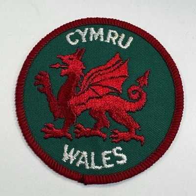 WALES, CYMRU WELSH NAME RED DRAGON FLAG SYMBOL VINTAGE EMBROIDERED PATCH