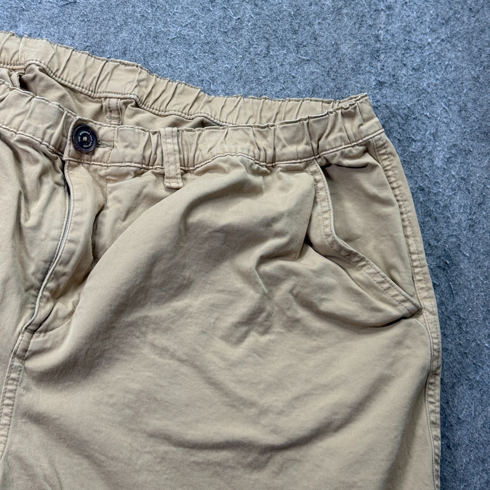 Chubbies Staples Shorts Men XL Beige Khaki 7" Elastic Regular Fit Stretch b101