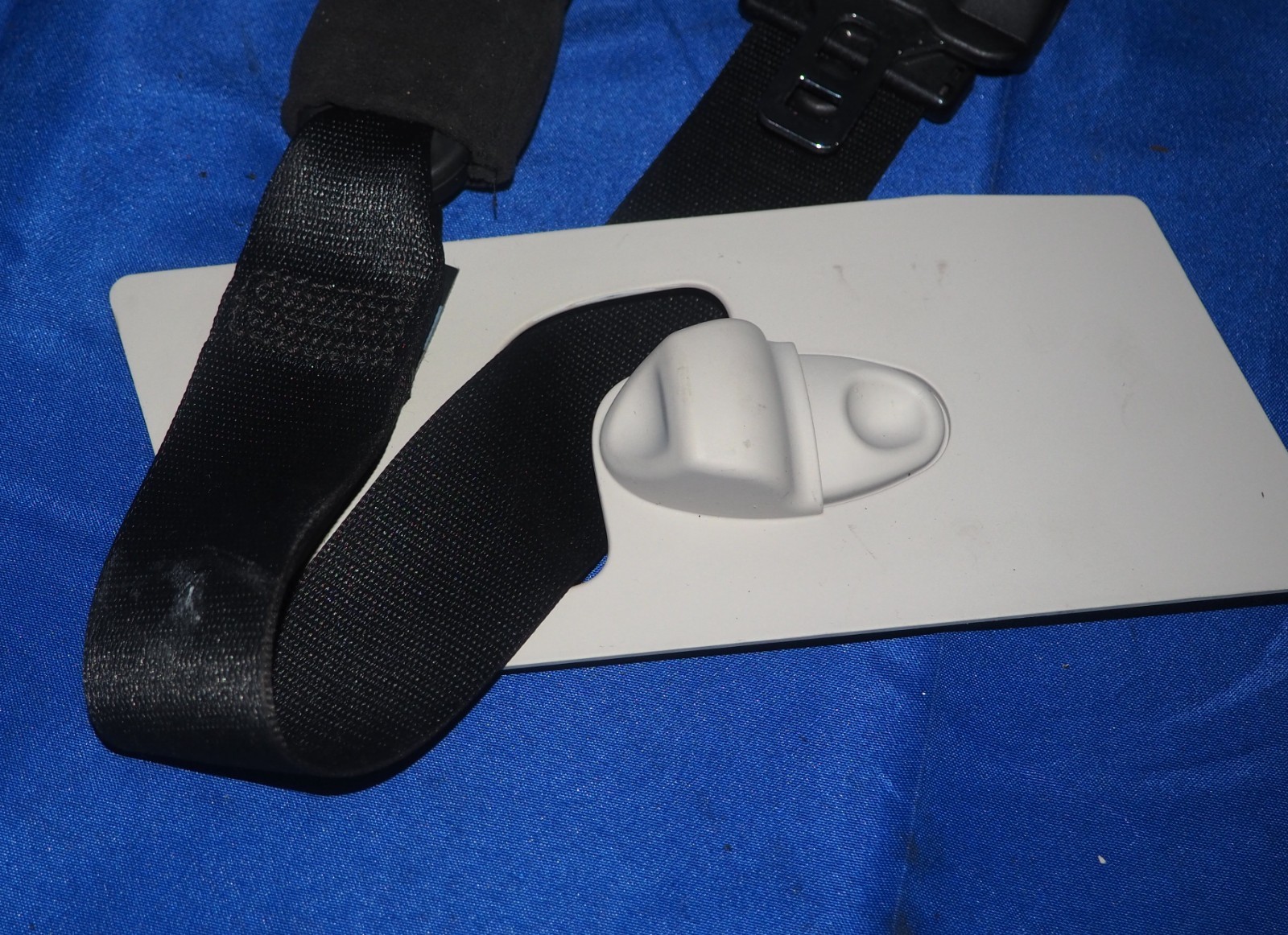 2014-2023 Maserati Ghibli Front Passenger Right Seat Belt Retractor Assembly OEM