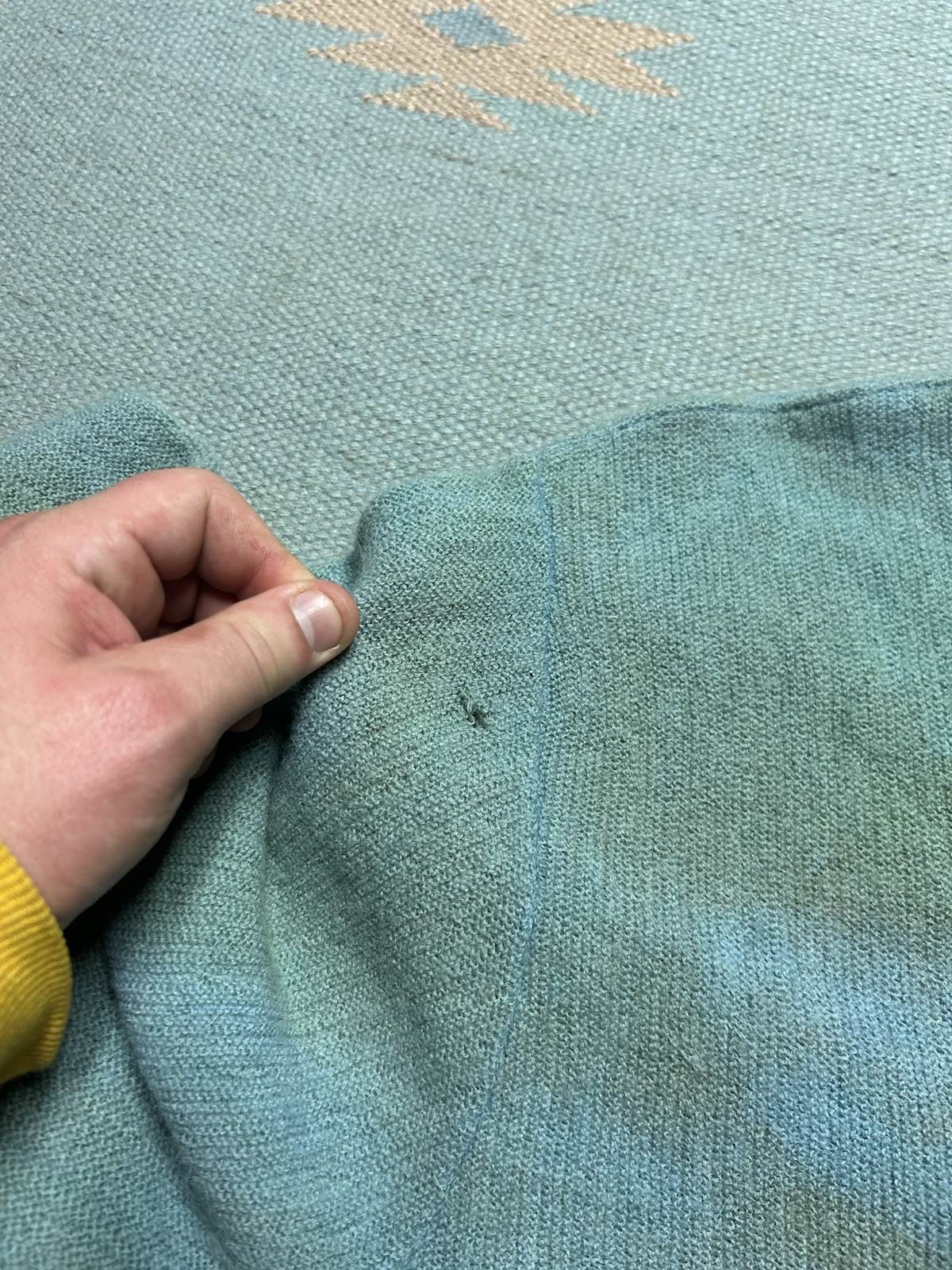 Vintage 70s cardigan sweater Robert Bruce Arnold Palmer thrashed zombie blue Lg