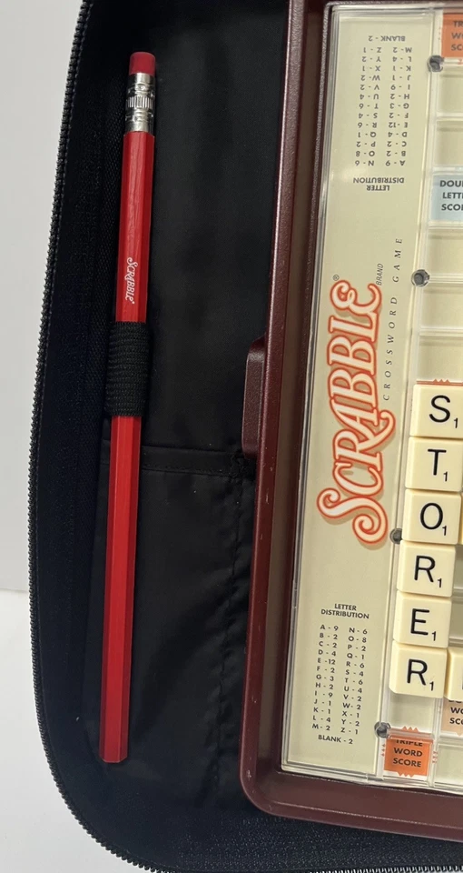 Scrabble Folio Edition Game Travel Zipper Case Hasbro Crossword Instructions VGC - Image 4 of 4