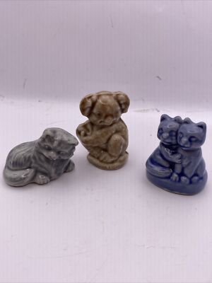 Wade Set Of 3  Red Rose Tea Figures 2 Cats 1 Koala C1