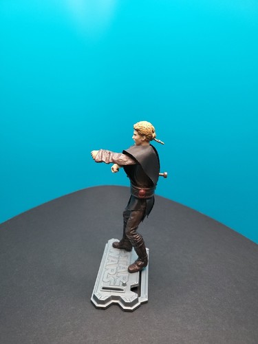 Star Wars Anakin Skywalker Figure W/ Slashing Lightsaber Attack 2002 AOTC - Picture 2 of 20