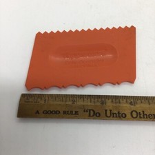 Tupperware Double Sided Cake Decorator Icing Frosting Trimmer ORANGE 1558