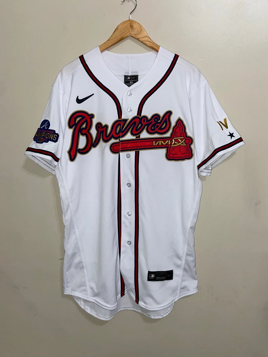 Nike Men's Atlanta Braves Home Replica Team Jersey