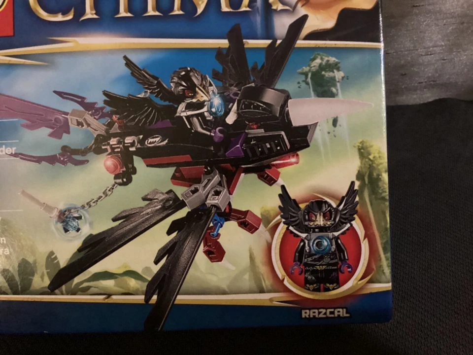 Lego Legends of Chima Razcal's Glider Black Raven 70000 2013 - Image 4 of 4