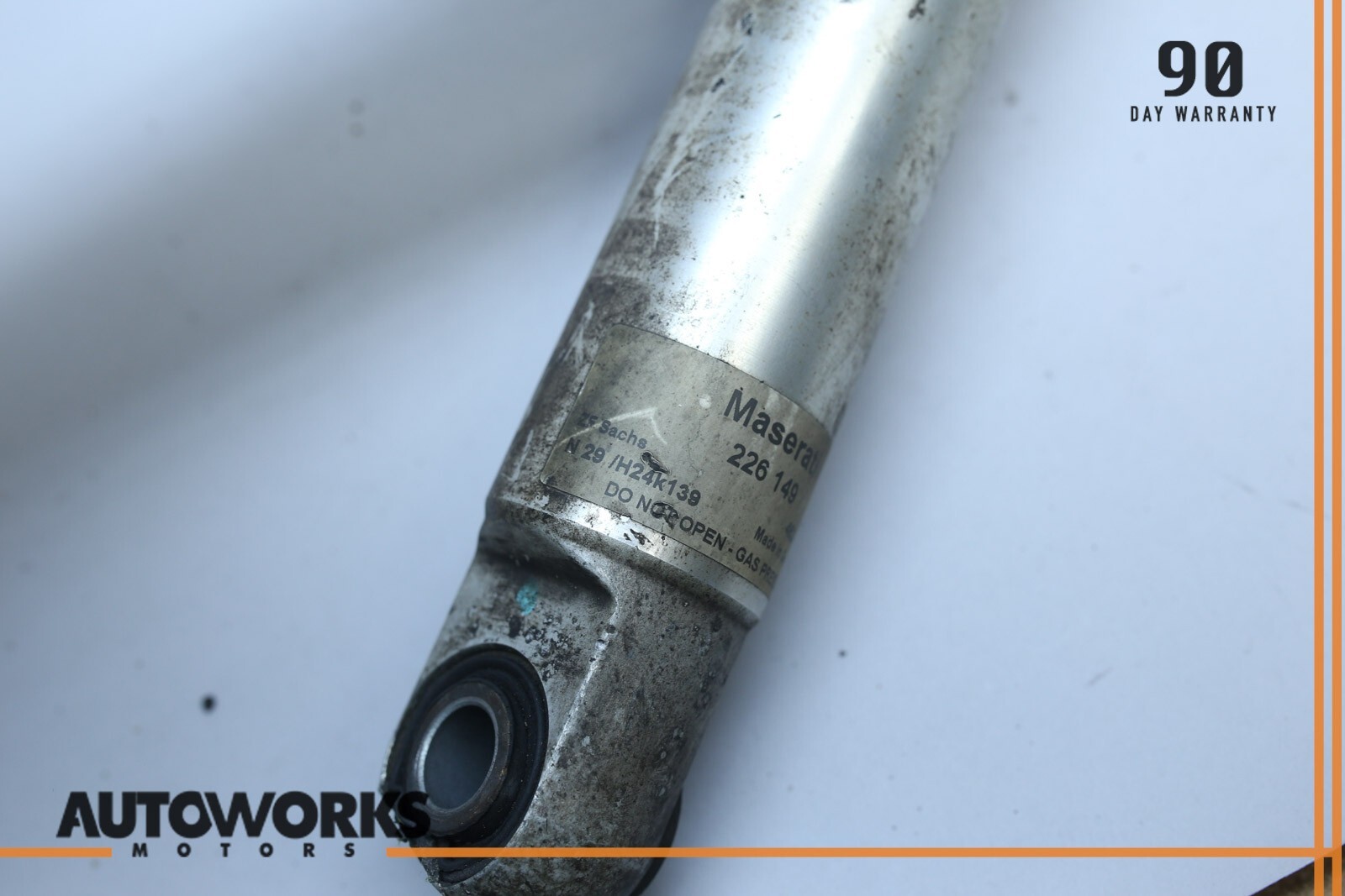 04-08 Maserati Quattroporte M139 Rear Left Or Right Shock Strut Absorber OEM