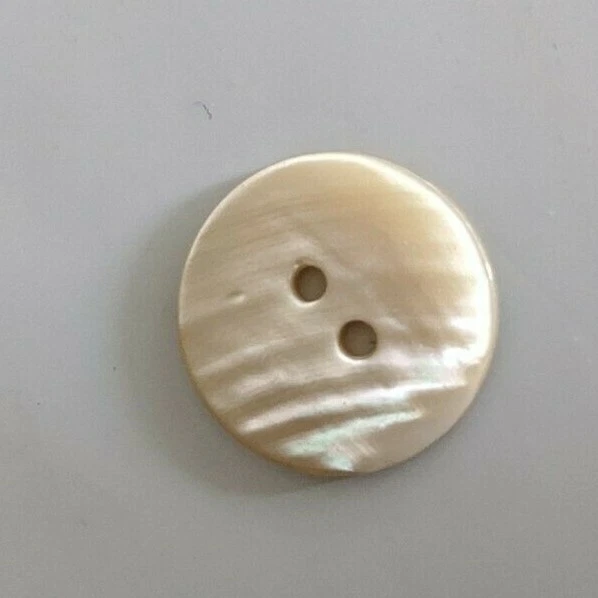 Bocci Ball Shell 2 hole button 3/4" - Image 4 of 4