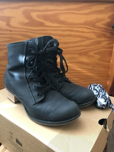 Chaco Cataluna Lace Boot Black 10 