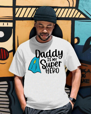 Daddy is My Superhero T-Shirt, cooles Papa Shirt, Dad Is Hero Tee, Vatertag Tee