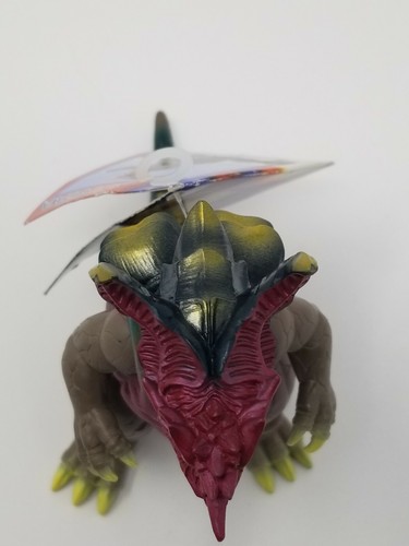BANDAI UMS CHAOS GOLMEDE GOEUMEDE ULTRAMAN ULTRA MONSTER SERIES 6" SOFUBI - Picture 12 of 12