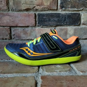 saucony unleash sd 2 throwing shoes