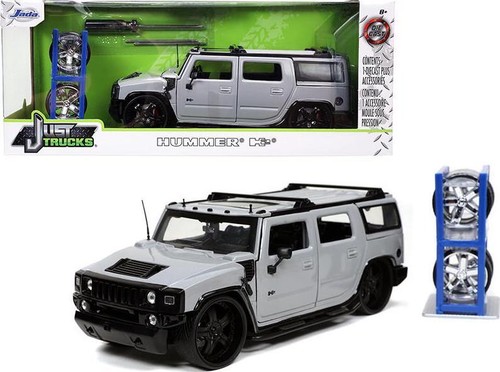 Hummer H2 Gray with Extra Wheels Just Trucks Series 1/24 Diecast Model Car by - 第 1/2 張圖片