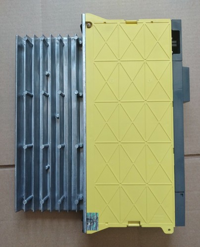 **Umgebaut**12 Monate Garantie**TRY US ONCE**AUSTAUSCH** Fanuc A06B-6079-H206 - Bild 3 von 7