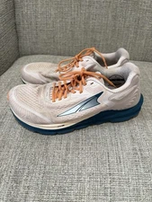 Women’s Altra Torin 5 Running Shoe Size 8