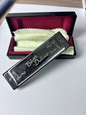 Fender Blues Deluxe 10-Hole Harmonica in the Key of C with Case