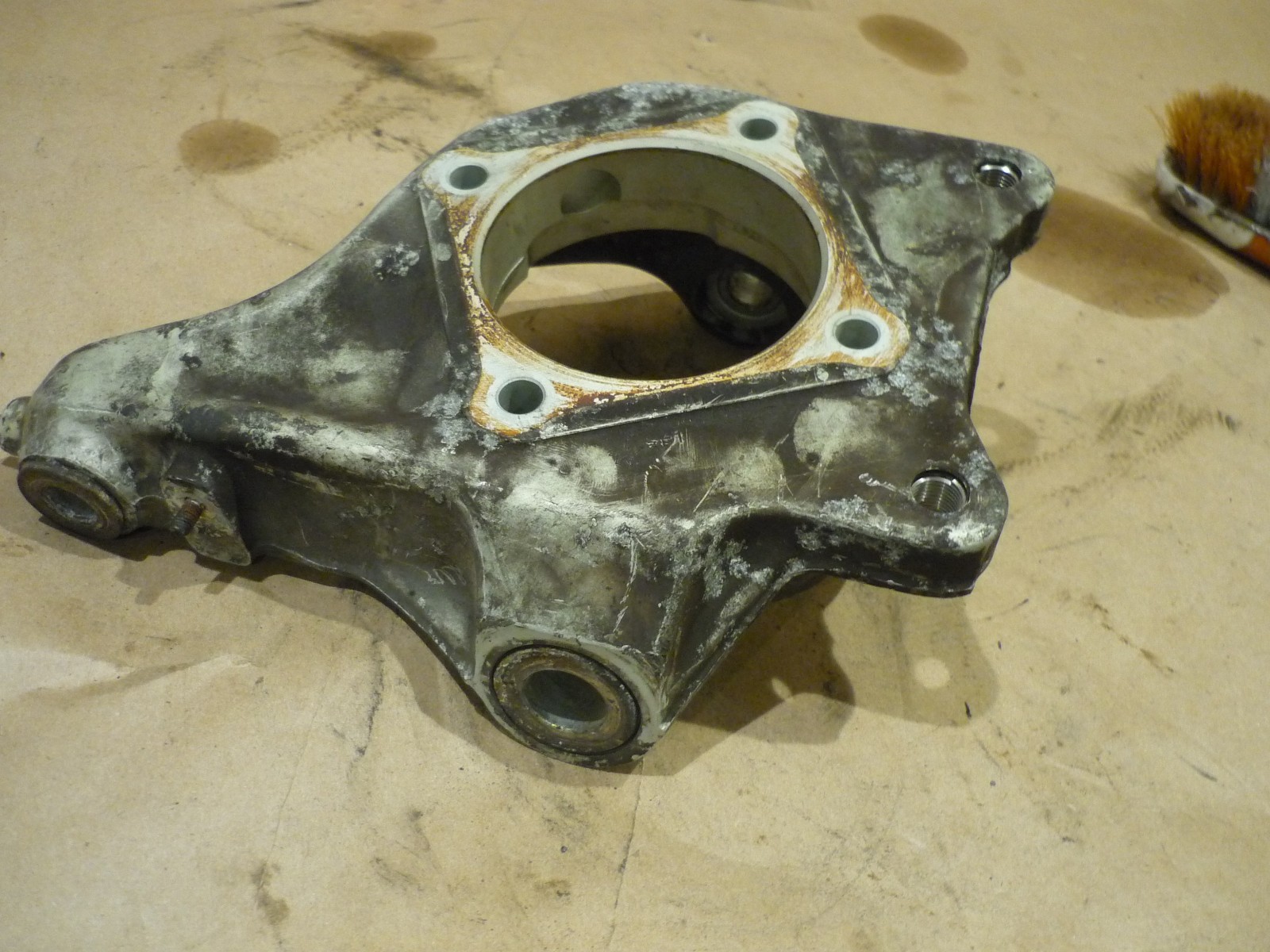 Ferrari 456 GT  - LH Front Steering Knuckle/Hub Holder  P/N 153209
