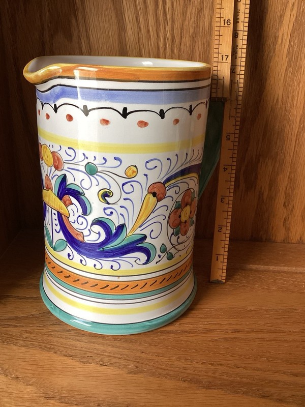 ITALIAN MAJOLICA PITCHER Hand Painted Deruta Pattern 7 In Tall