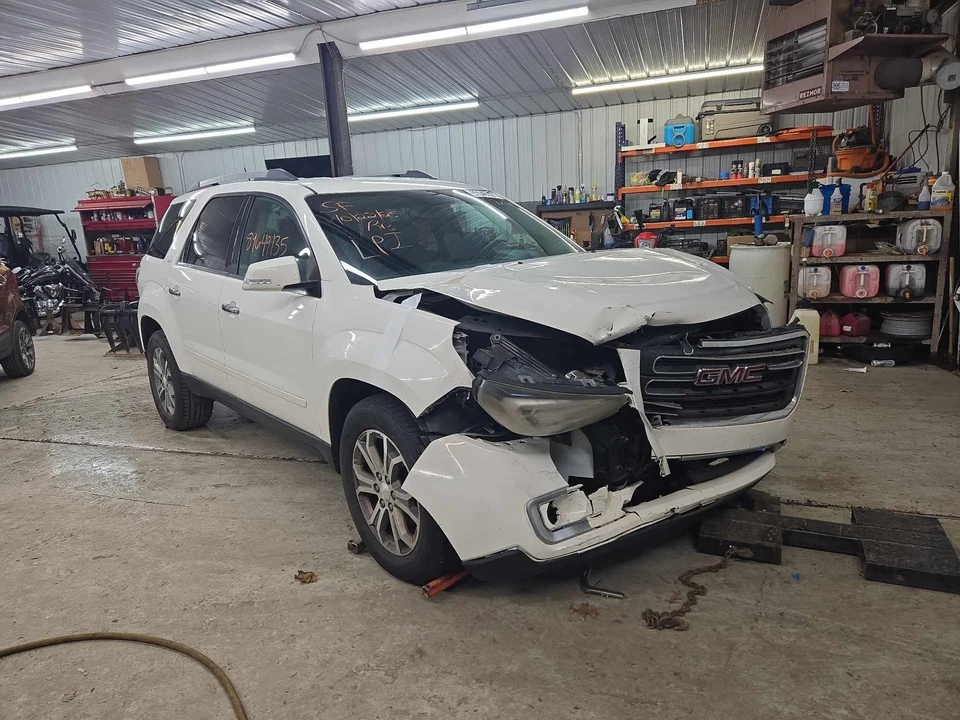 Espejo de puerta izquierdo usado se adapta a: GMC Acadia Power 2014 manual plegable con intermitente o Foto 3 de 4