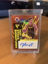 2022-23 Panini Flux Johnny Davis Hot Stock Rc Signatures Red /49 #HSS-JDV