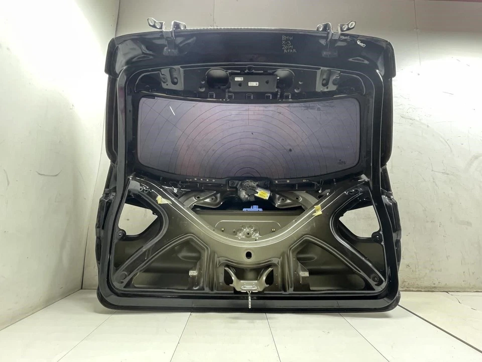 BMW X3 2014 puerta trasera OEM+ Foto 4 de 4