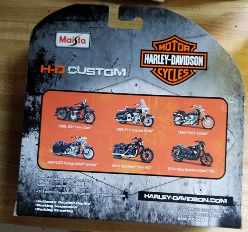 Harley Davidson Motor Cycles 1984 FXST Softail 1/18 Maisto Series 41 NIB - Picture 2 of 6