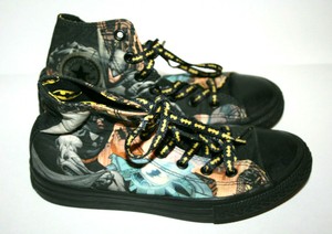 boys converse batman
