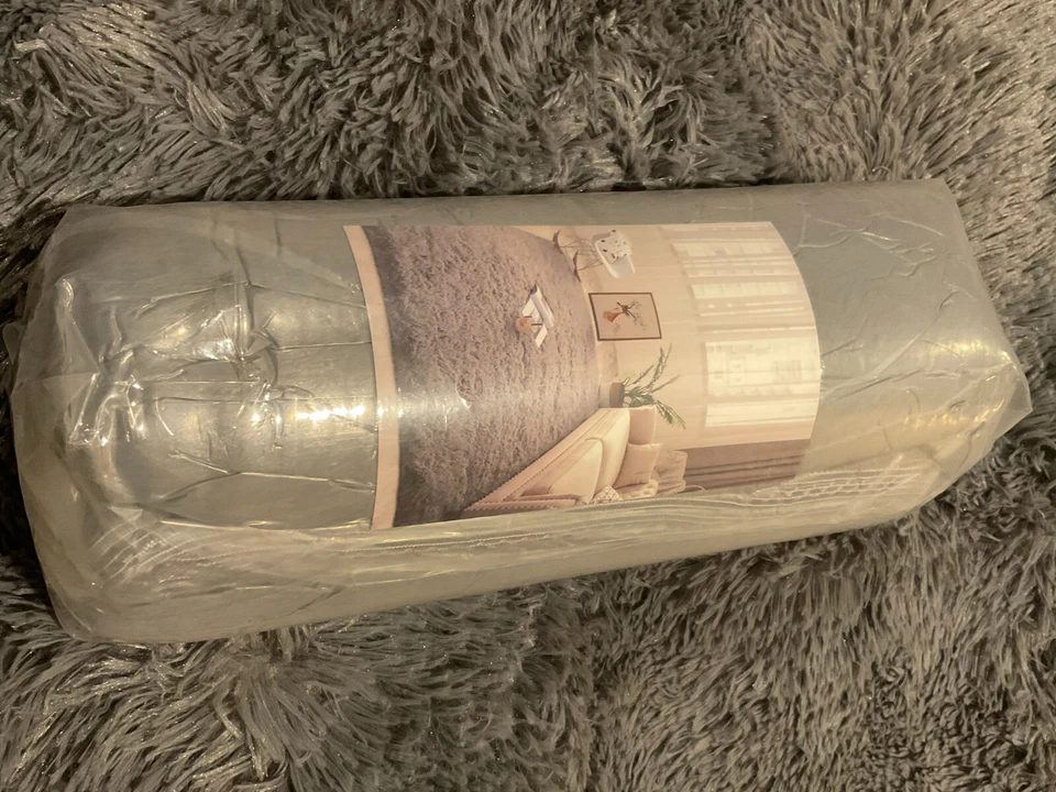 5x7 Rug for Living Room, Area Rugs for Bedroom, Non-Slip Carpet Carpet for Dorm  - Image 4 of 4