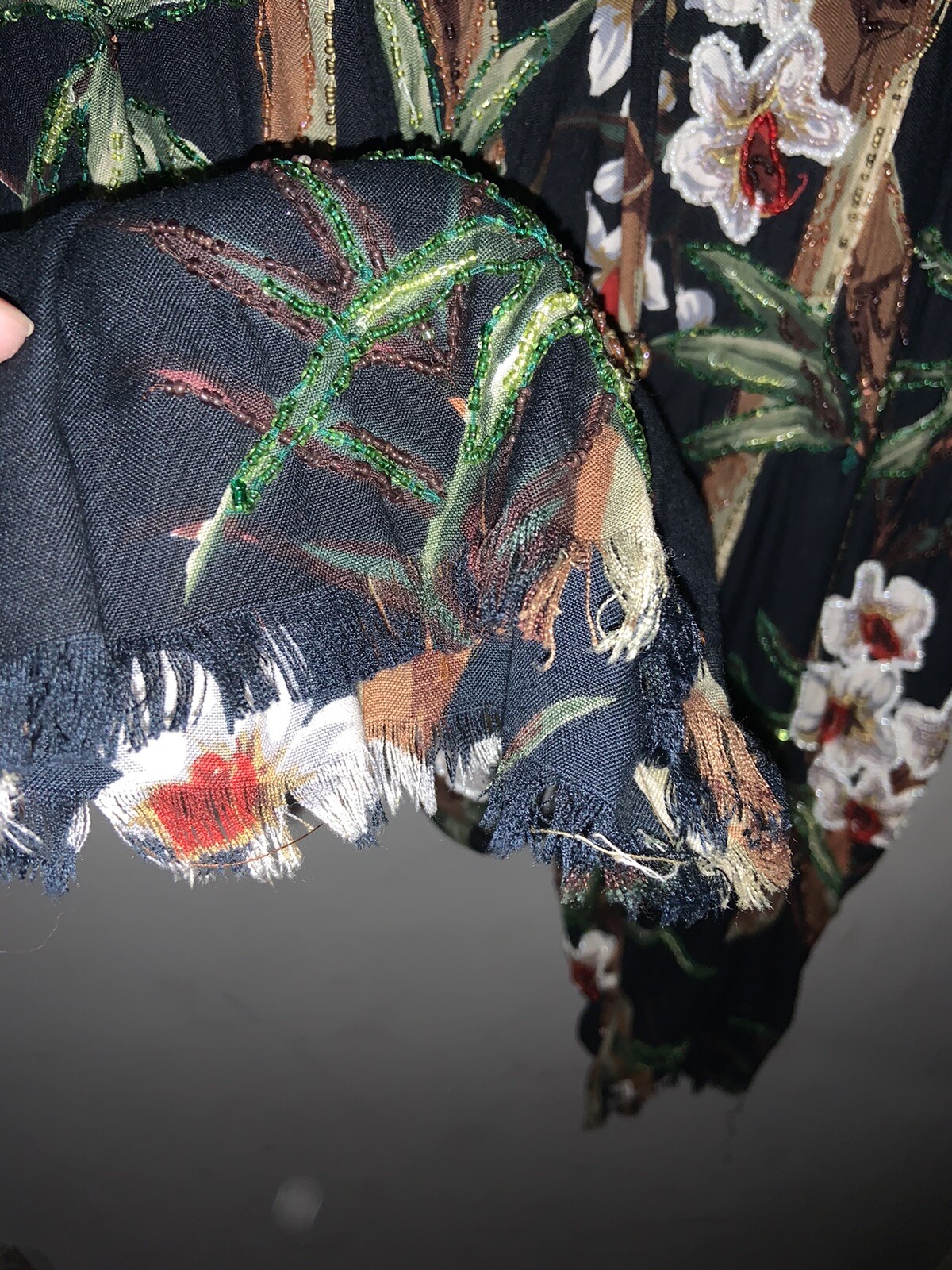 ARIO Size Medium Wearable ART CAPRI PANTS Black MultiColor ORCHID W