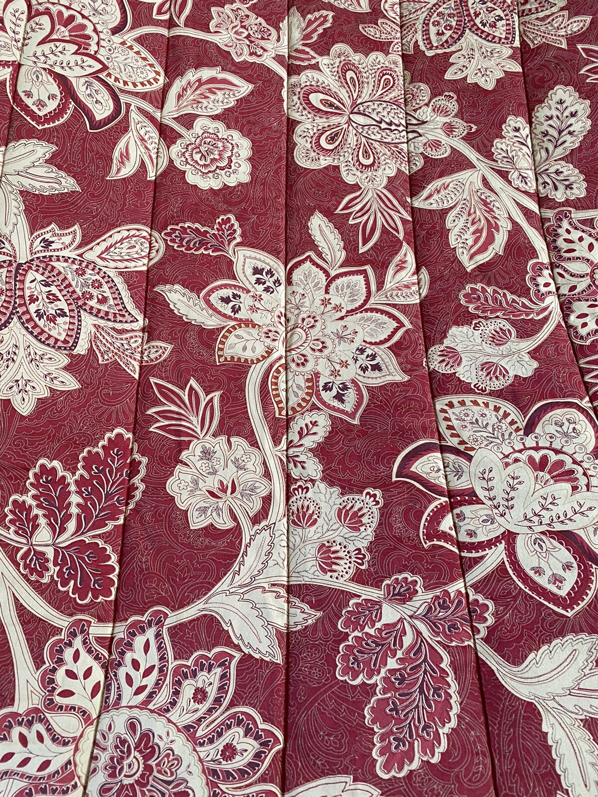 Dorma Red Samira Large Bedspread 265 x 265cm (104"x 104") eBay