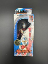 Ultraman Max Ultra Hero Series 2005 CLEAR RED VERSION Vinyl Figure BANDAI