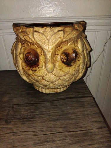 Vintage Royal Haeger Owl Planter