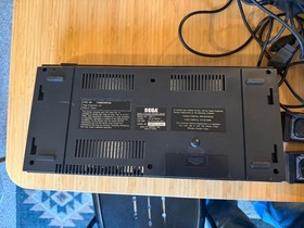 Sega Master System 3010-A with 2 Controllers & Light Phaser