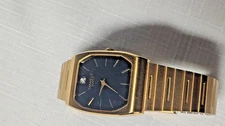 Caravelle P7 Quartz Gold Men Watch Bulova Watch Co