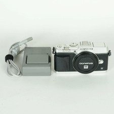 OLYMPUS PEN E-P5 Mirrorless Digital Camera Body Black Shutter 9470 Tested Japan