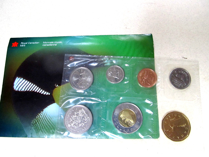 2000 Canada Royal Canadian Mint Uncirculated Prooflike Coin Set