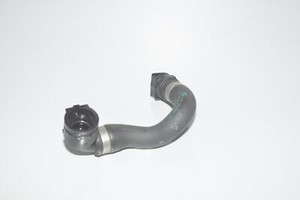 BMW F33 420i F20 F21 F22 F23 F39 F31 Schlauch Getriebeöl Wärmetauscher 7640287
