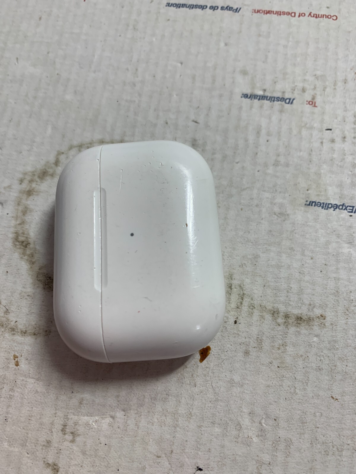 AirPods Pro Replacement Charging Case (1st Generation)-image