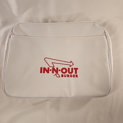 インアンドアウトバーガー　ボストンバッグ ✔️ IN-N-OUT BURGER OFFICIAL . □ RETRO DUFFLE BAG ( Price